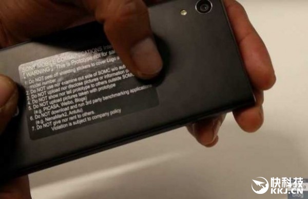Флагманский смартфон Сони Xperia XA2 в первый раз показали на «живых» фото