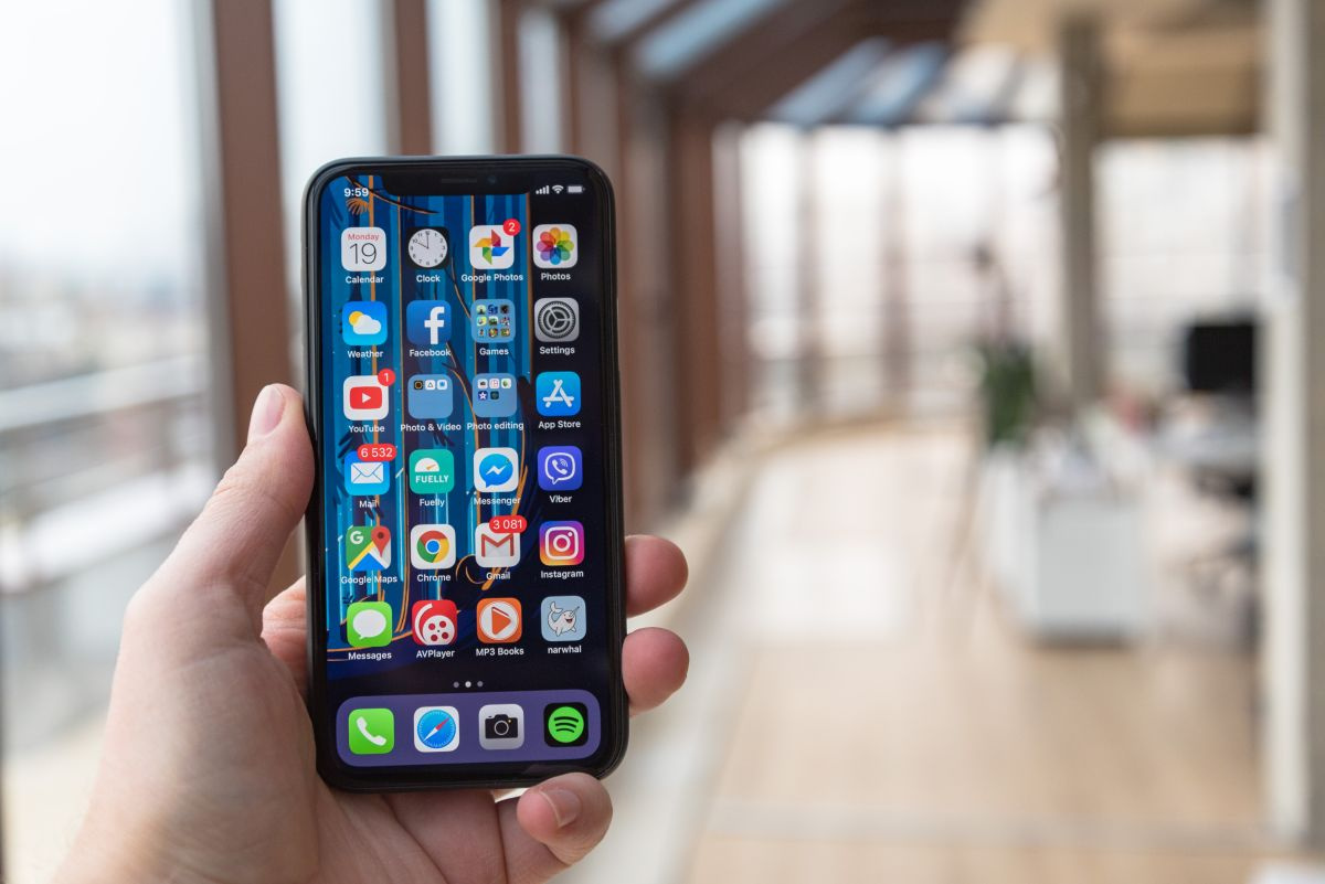 Все iPhone 2019 года получат OLED-дисплеи