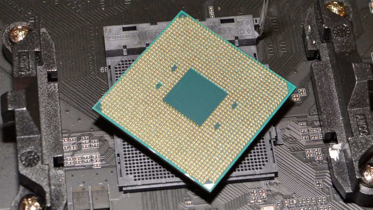В чем разница между процессорами Intel и AMD?